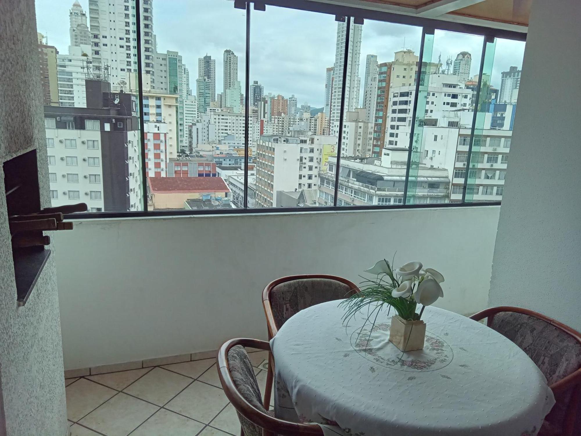 Apartamento Dante Tomio Balneário Camboriú المظهر الخارجي الصورة